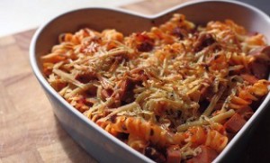 farmhouse-sausage-and-tomato-pasta-bake-with-no-moo-cheese
